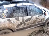 Duster_off_road_team_poland_mud_terrain
